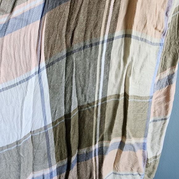 Maurices Plaid Open Front Vest - Picture 3 of 8